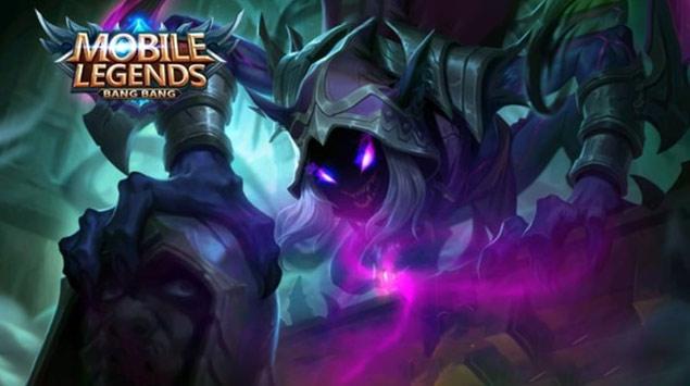 helcurt hero tersakit