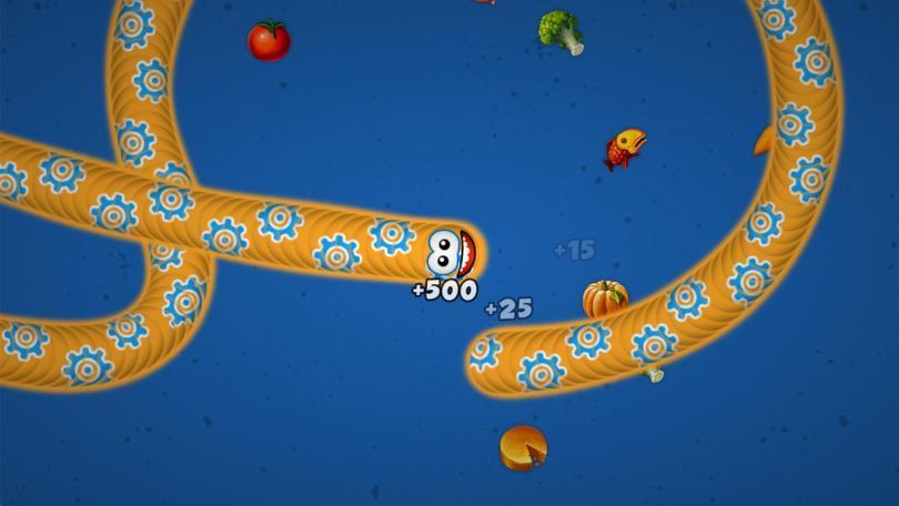 bermain game cacing
