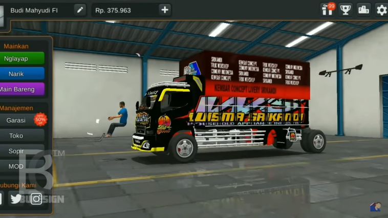 Bug Tampilan Truck Canter Dengan Livery Srikandi