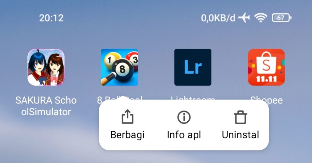 menghapus aplikasi yang memberatkan