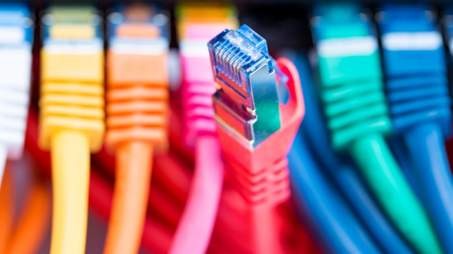 Mempercepat Download Game di Steam dengan Kabel Ethernet